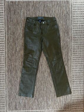 2000s Gap green leather pants | size 6
